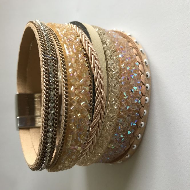 Hovedbilde Bredt armbånd med magnetlås, beige 